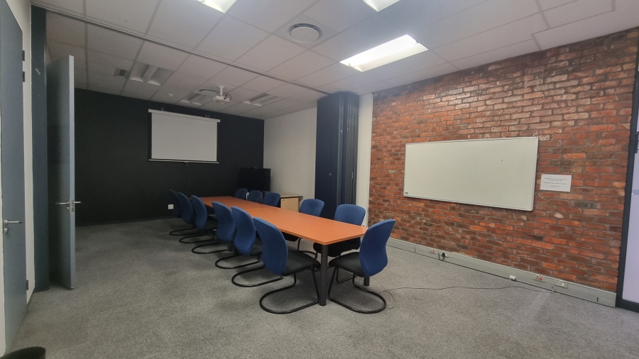 To Let Commercial Property for Rent in Woodstock Western Cape